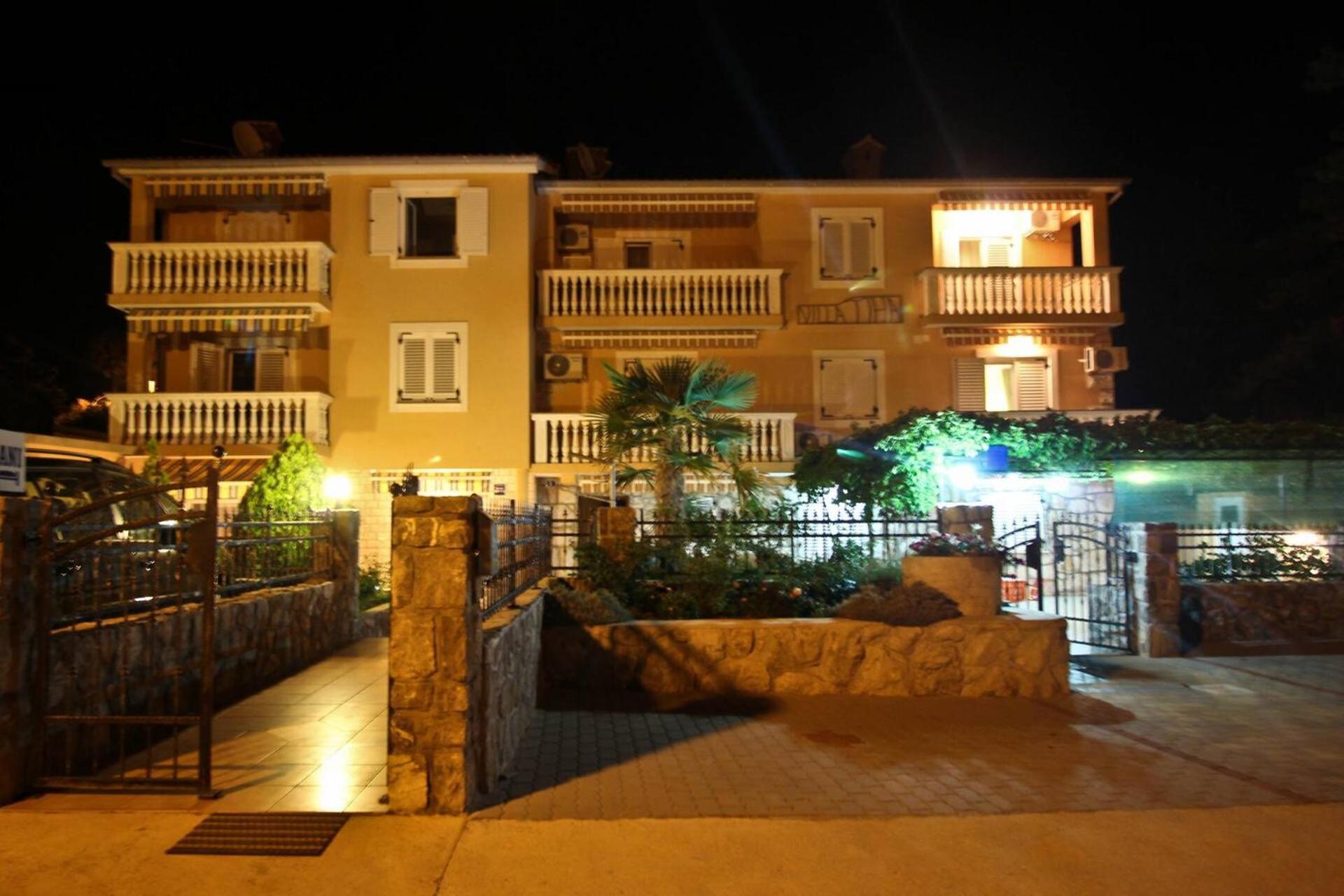 Villa Tiha Lili Silo  Exterior photo